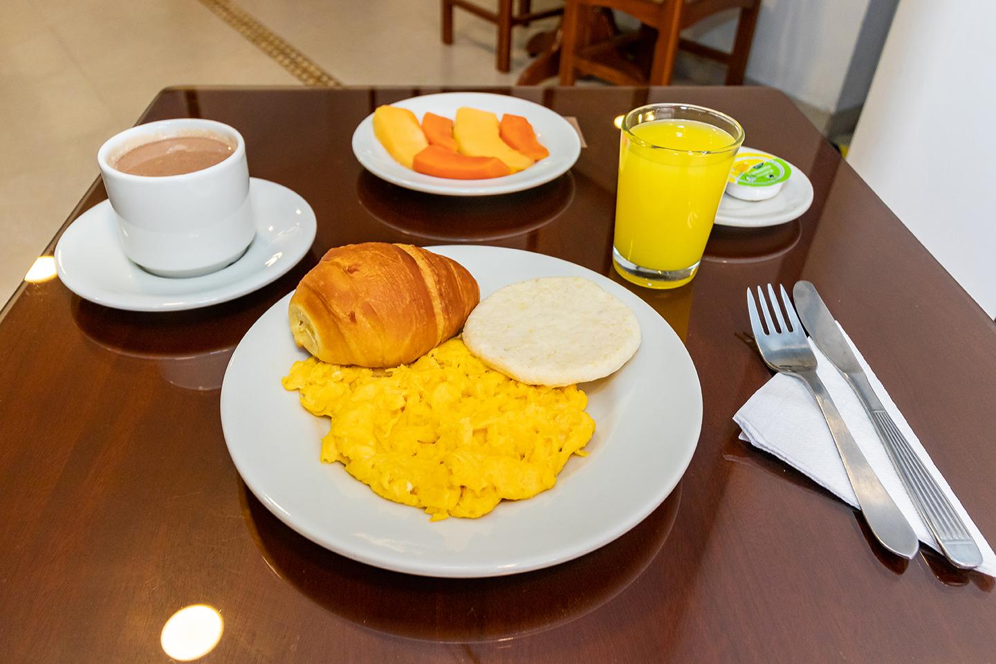 Hotel El Campin Bogotá Extérieur photo